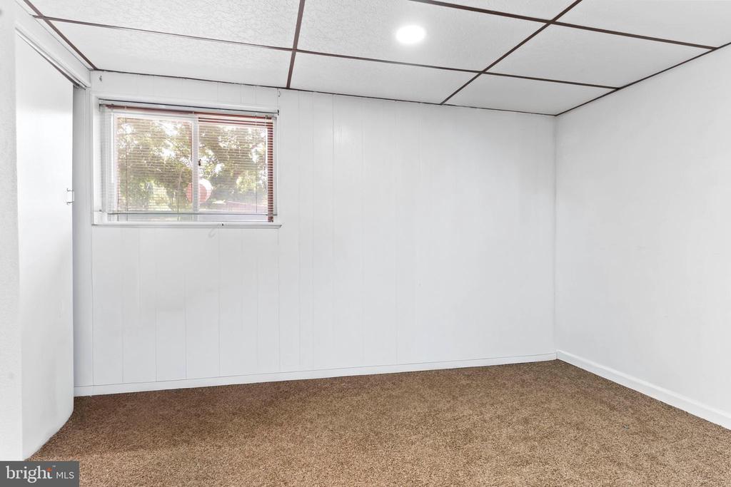 3212 TRINITY ROAD
