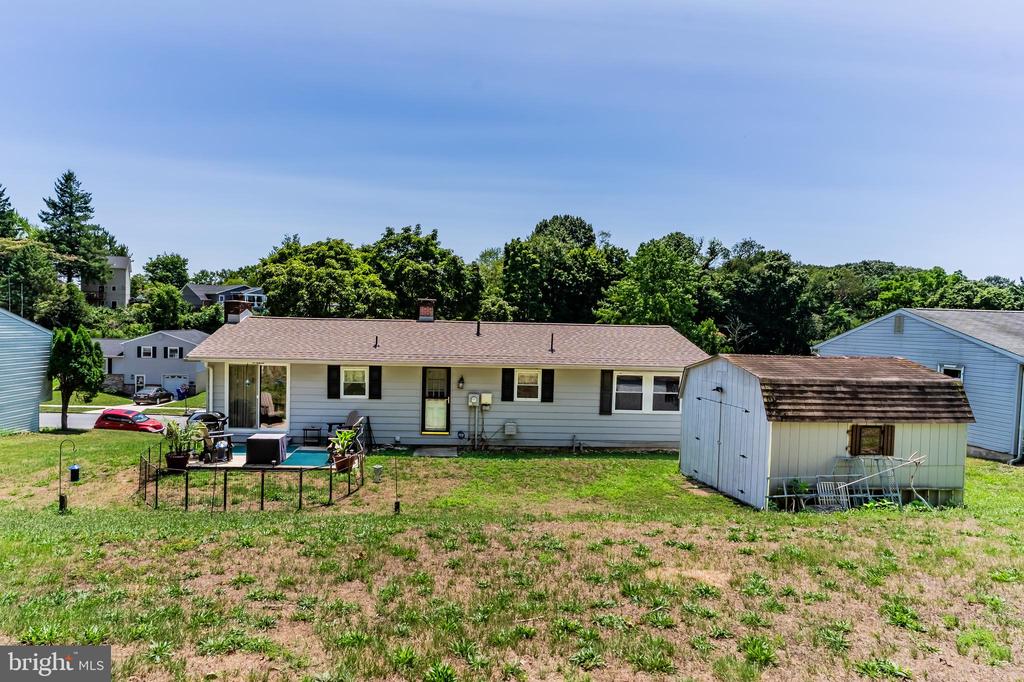 3212 TRINITY ROAD