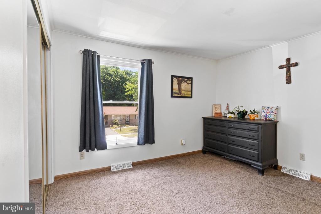 3212 TRINITY ROAD