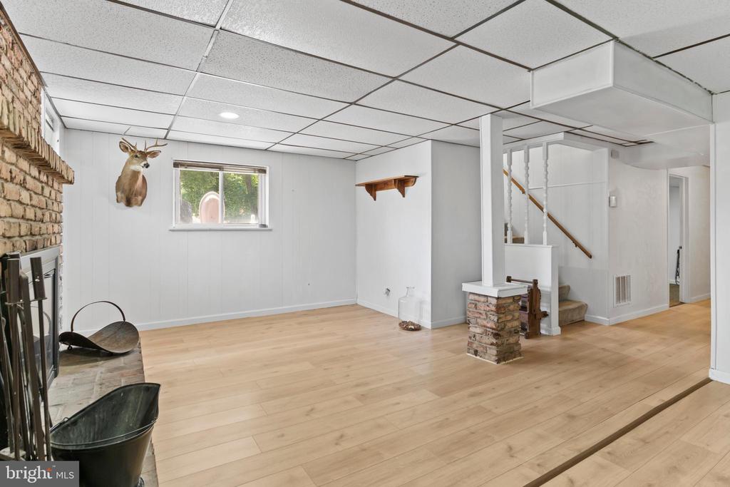 3212 TRINITY ROAD