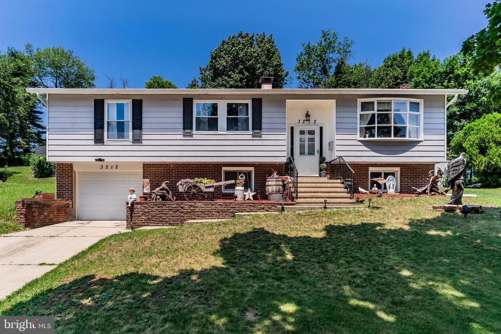 3212 TRINITY ROAD