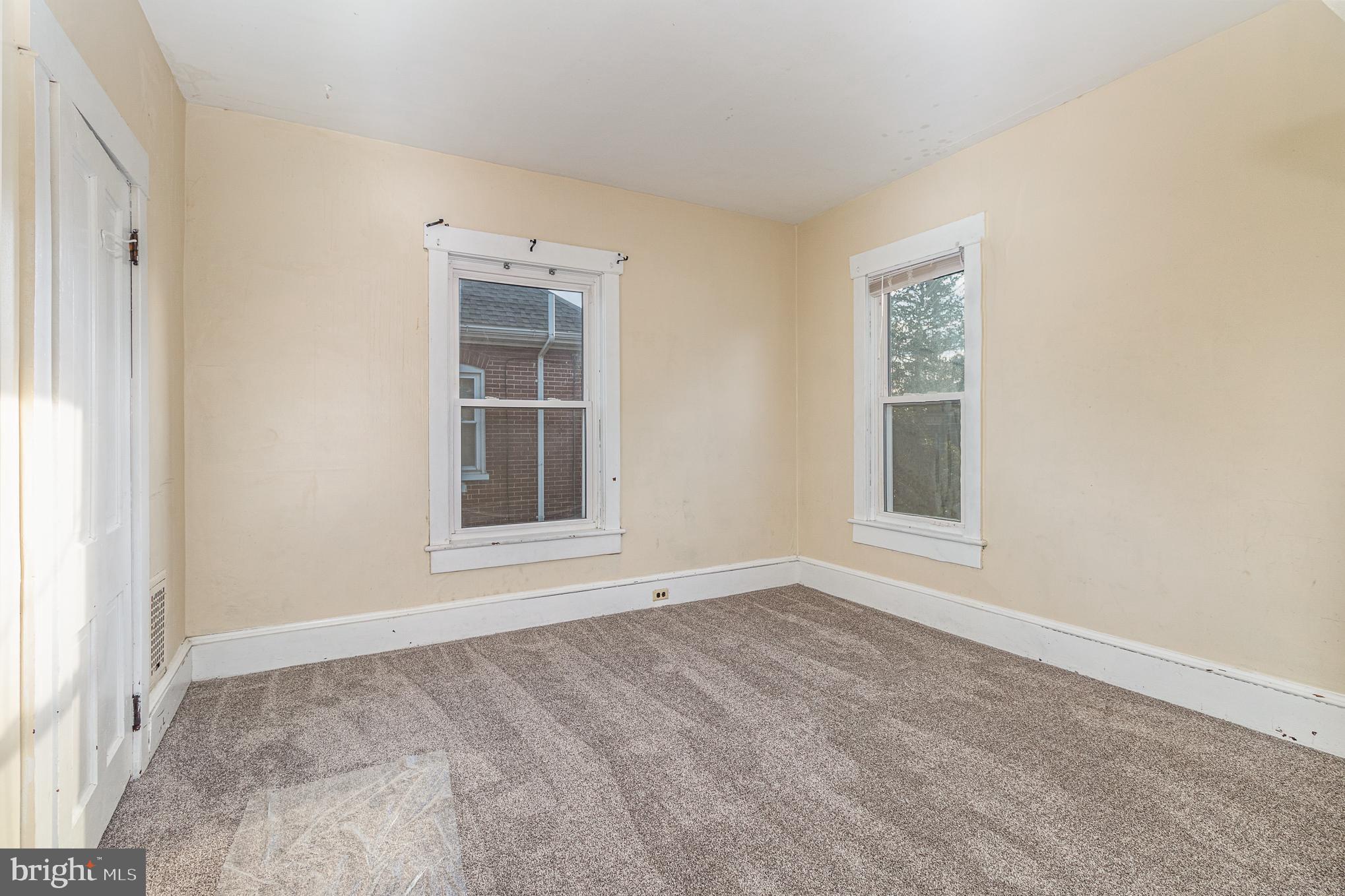 532 Poplar Ave