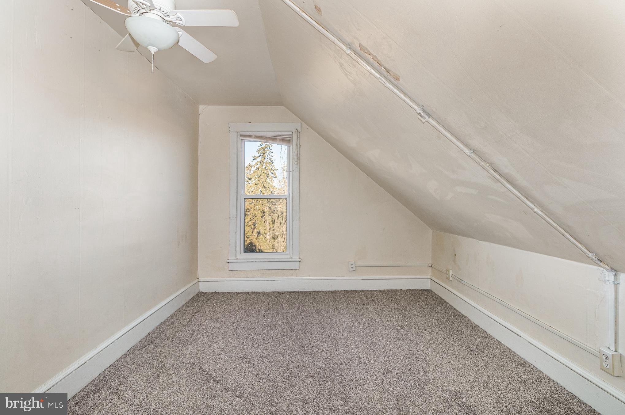 532 Poplar Ave