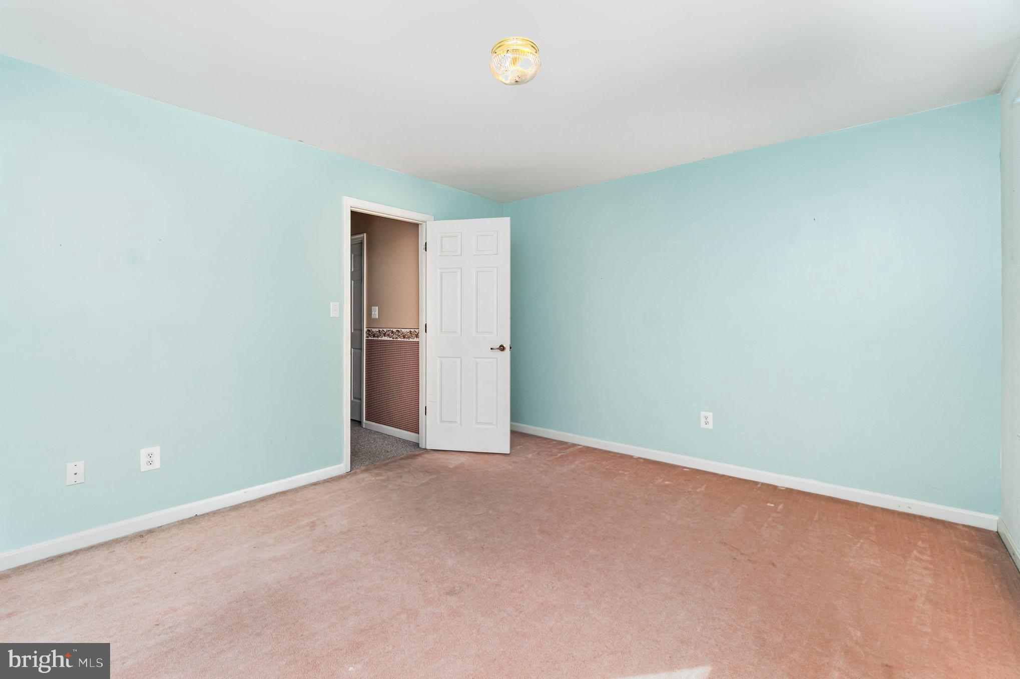 14287 RIDGE ROAD