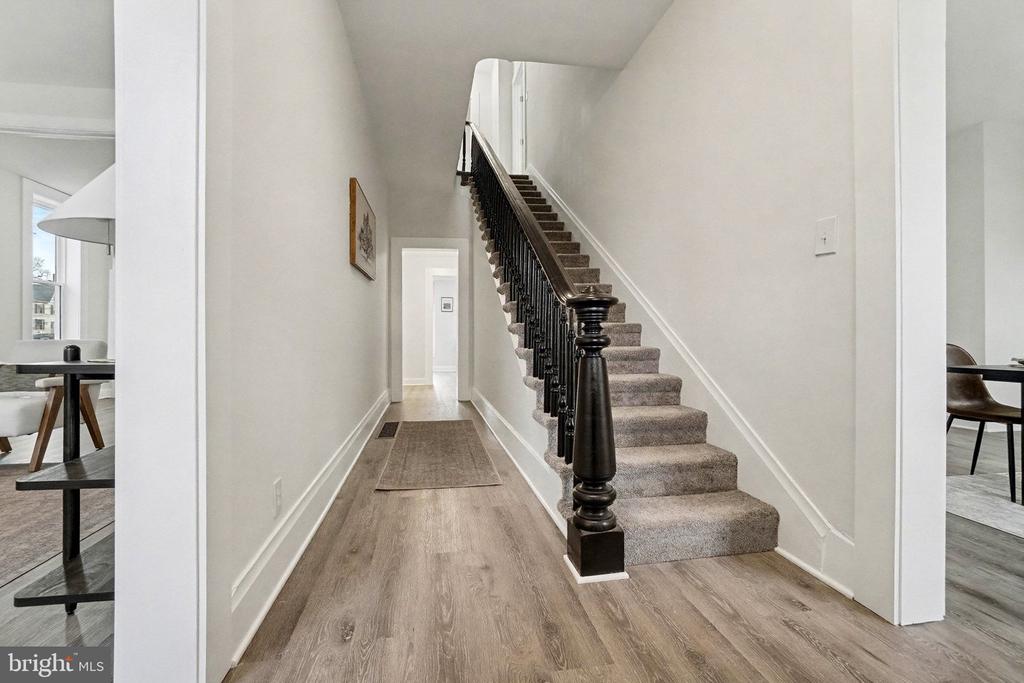 35 N FRANKLIN STREET