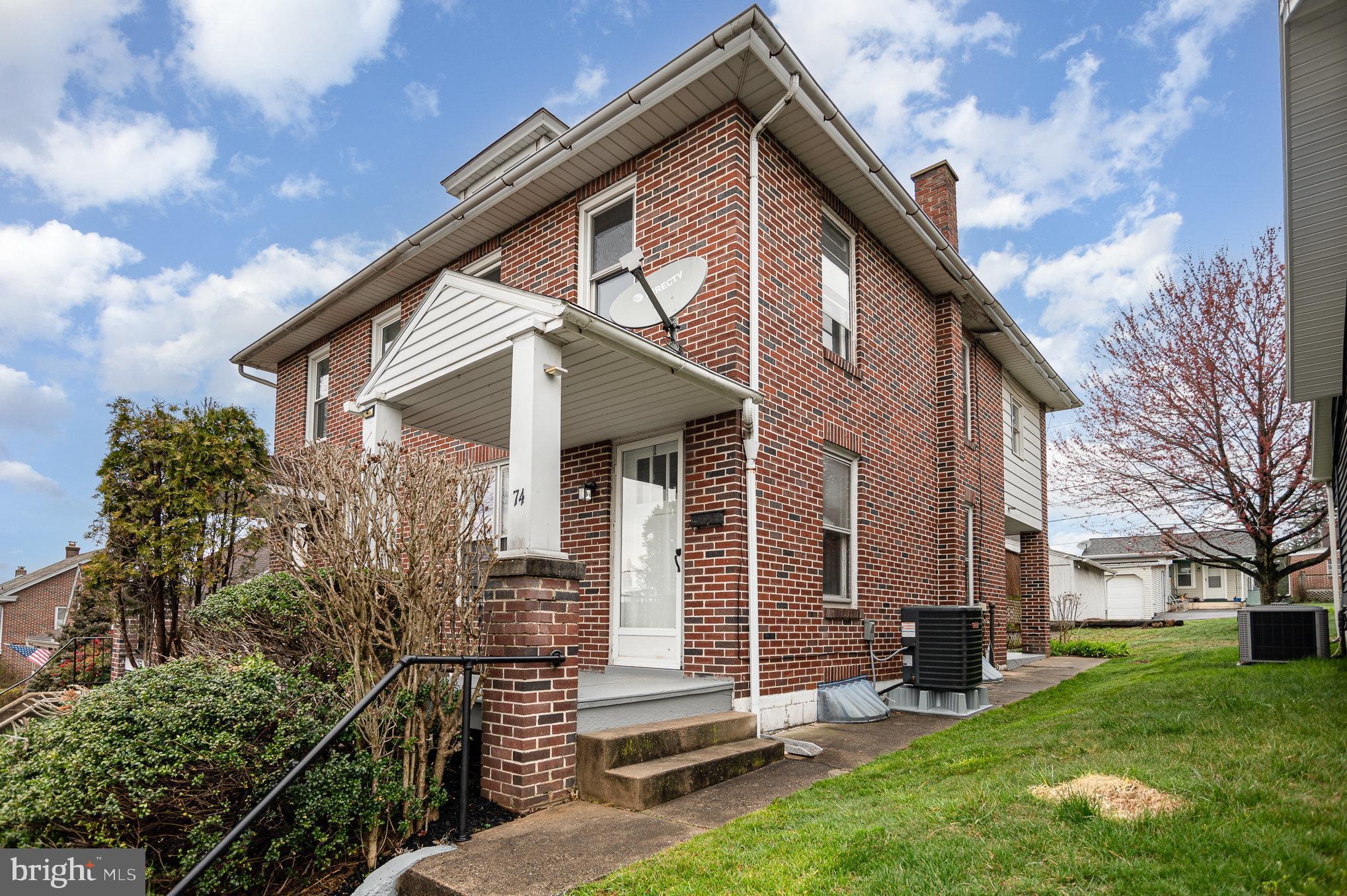 74 Spruce St
