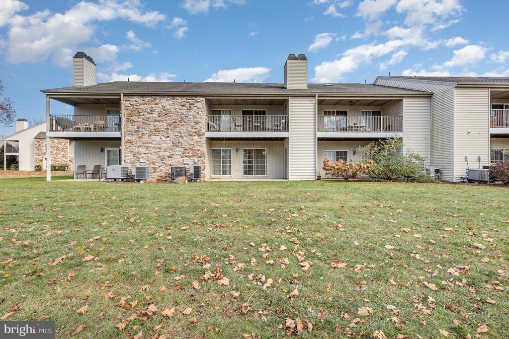 213 Greenview Dr