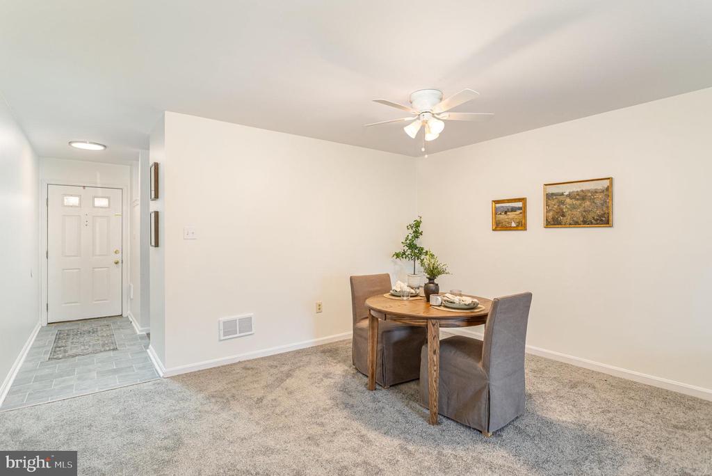 213 Greenview Dr