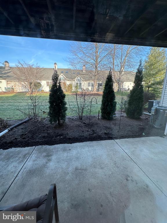 205 Greenview Dr