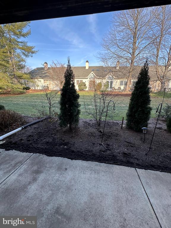 205 Greenview Dr
