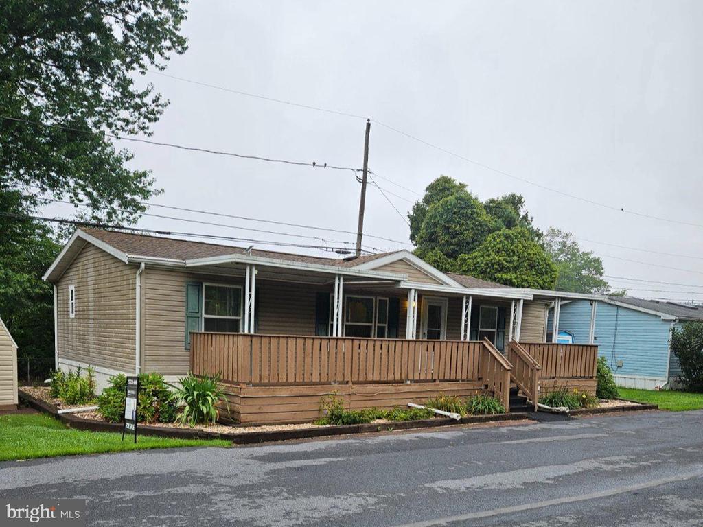 10 MADGE DRIVE