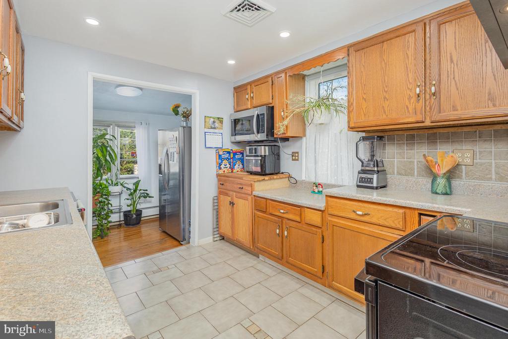 2373 Quarry Rd