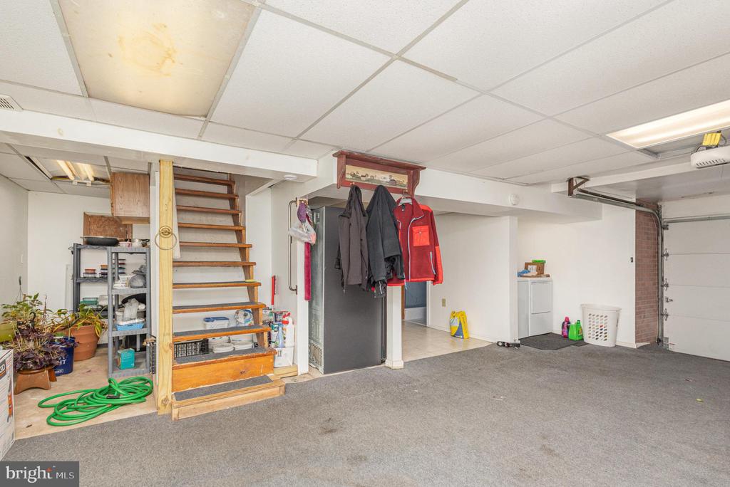 2373 Quarry Rd