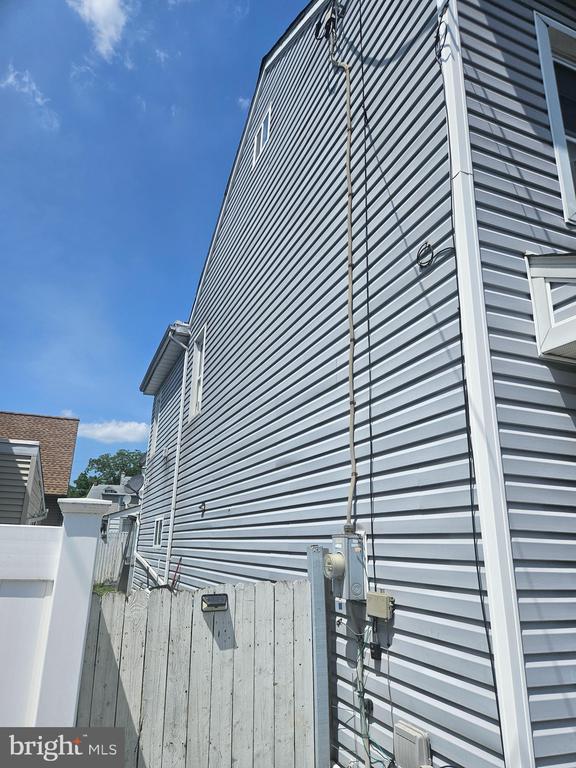 203 Mifflin St