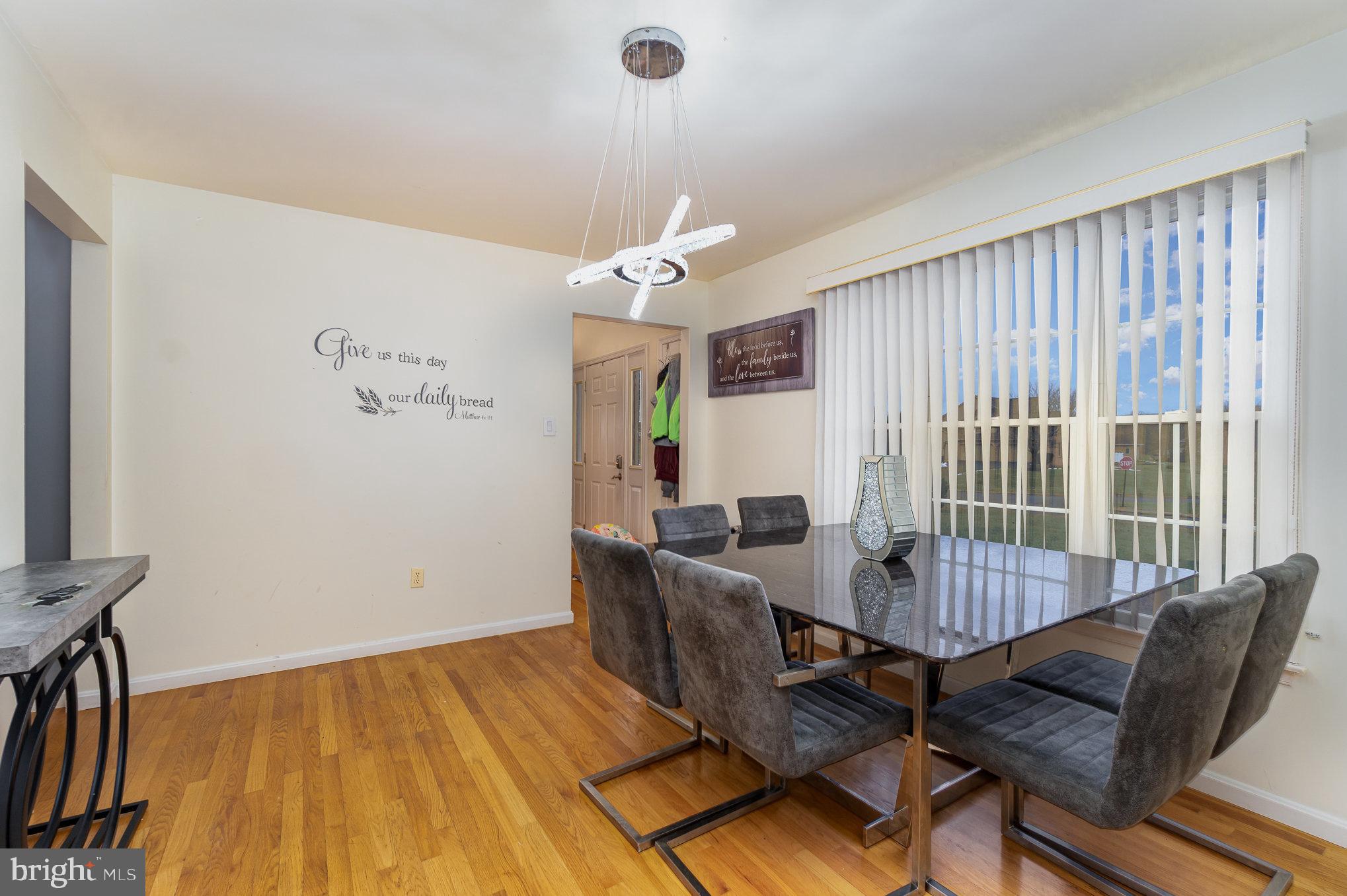 59 Sunshine Cir