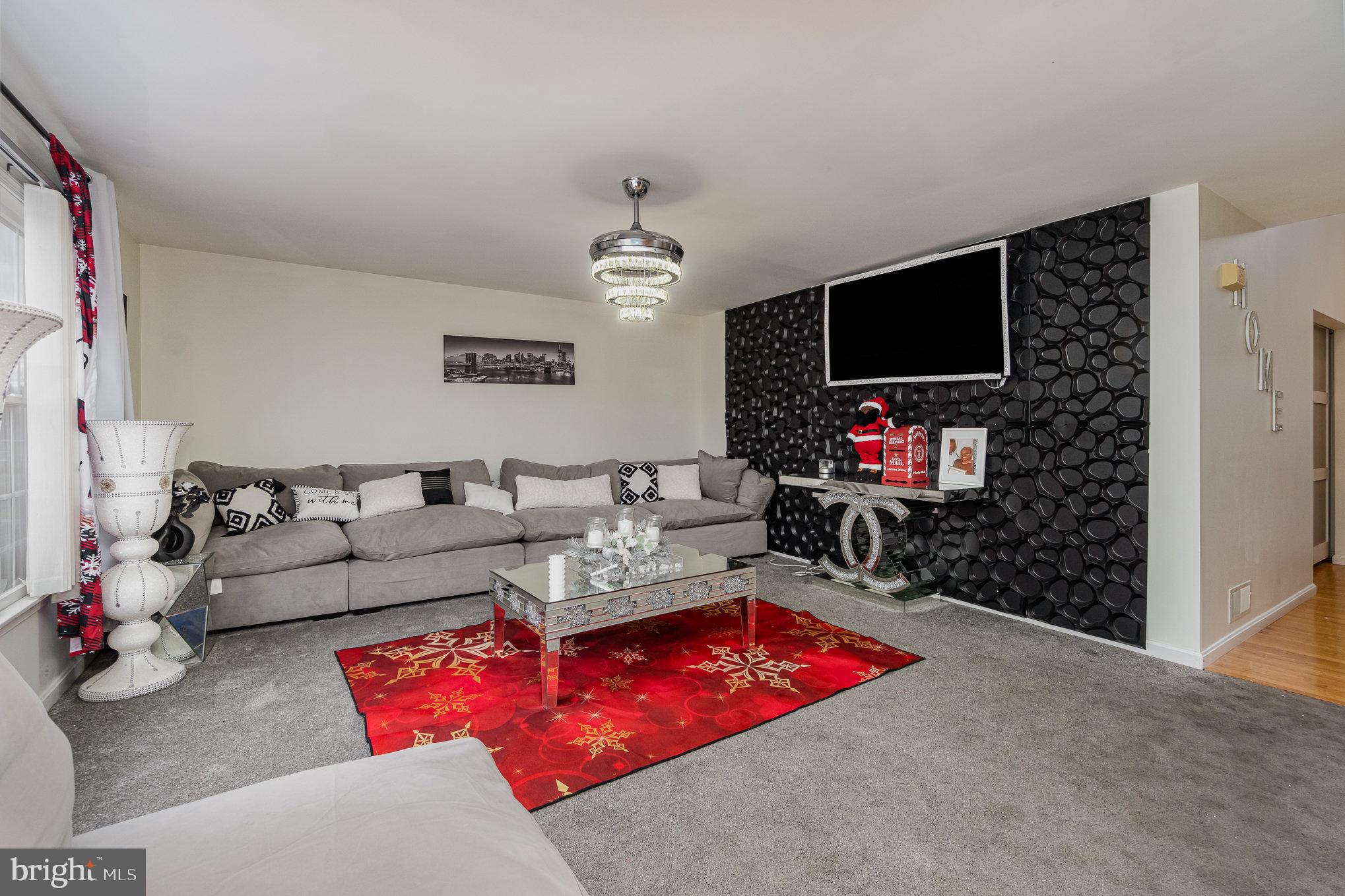 59 Sunshine Cir