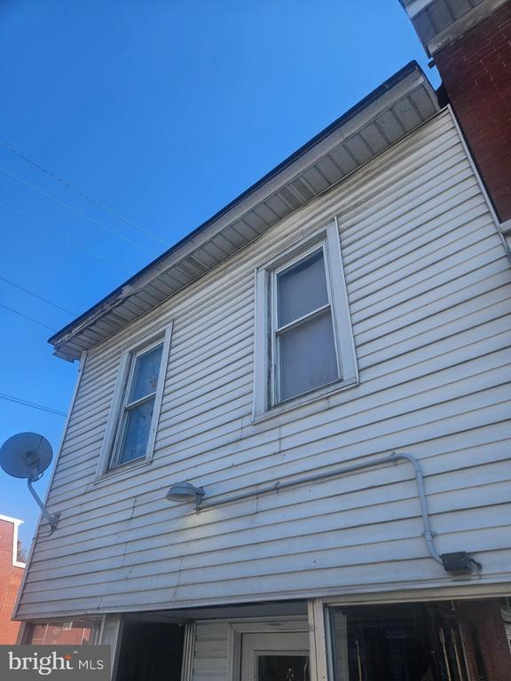 170 VALLEY & 2 SOUTH SPRUCE STREET