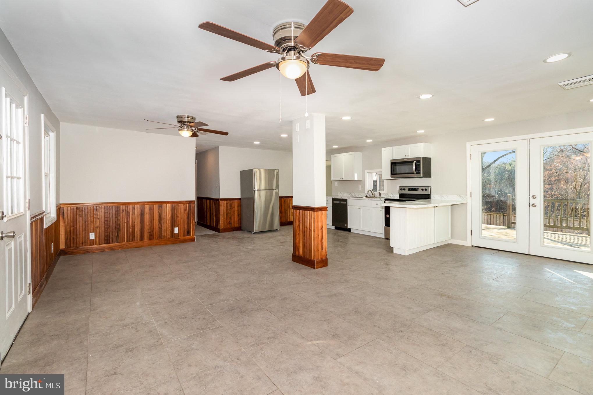 625 Dellville Rd