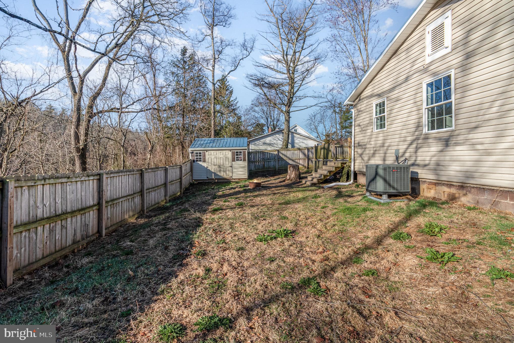 625 Dellville Rd