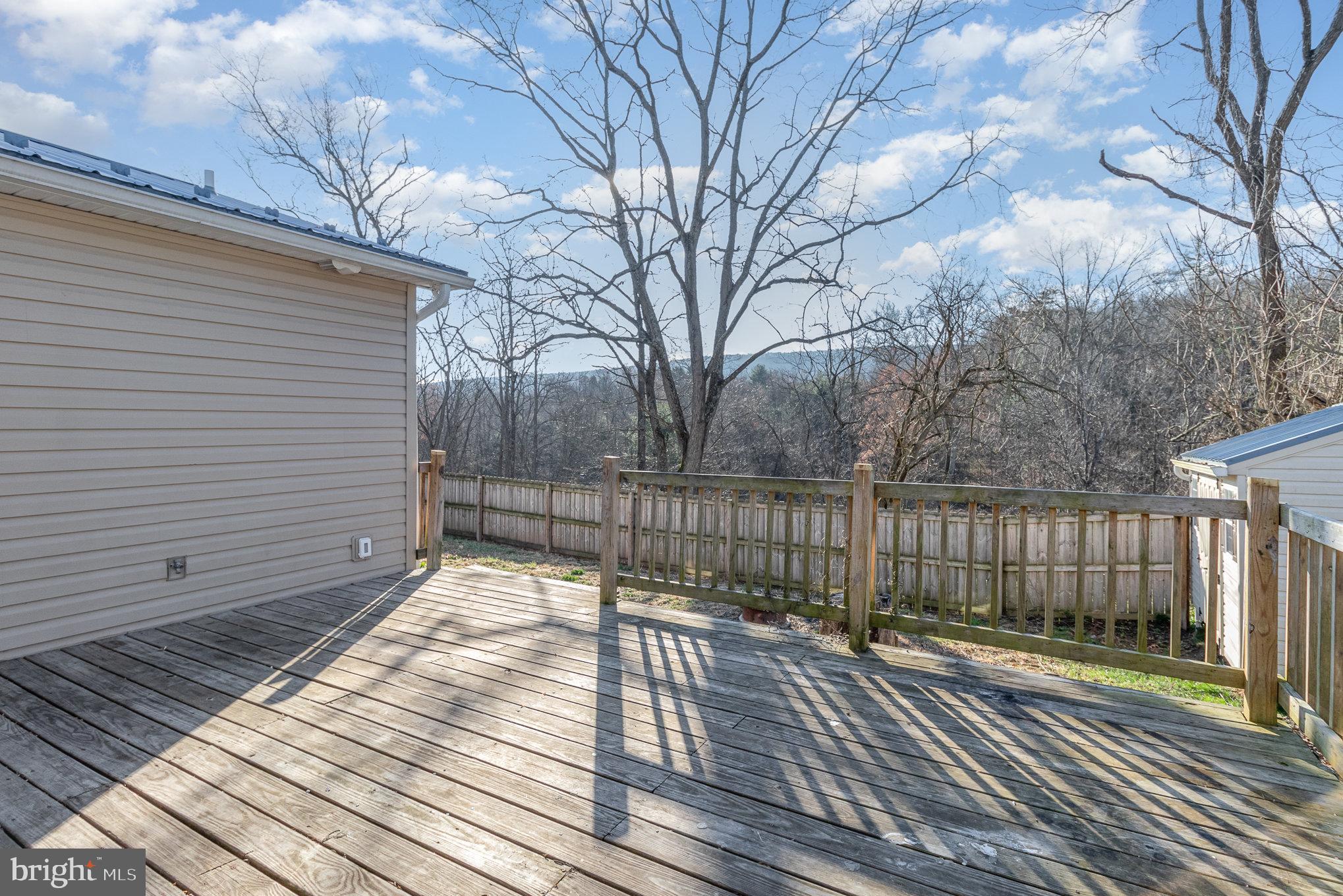 625 Dellville Rd