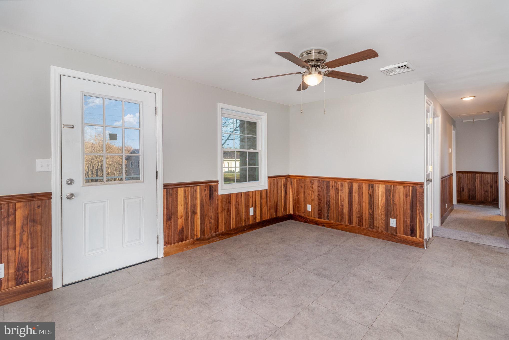 625 Dellville Rd