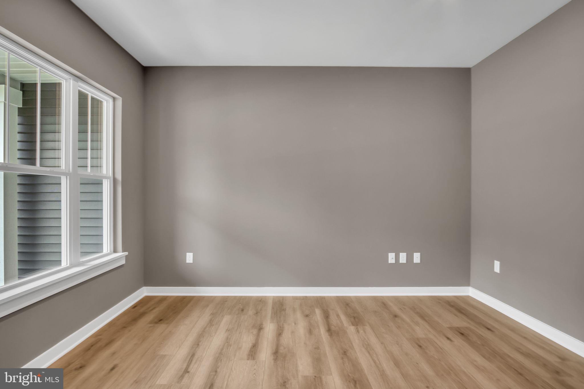 187 WEST STEWART COURT