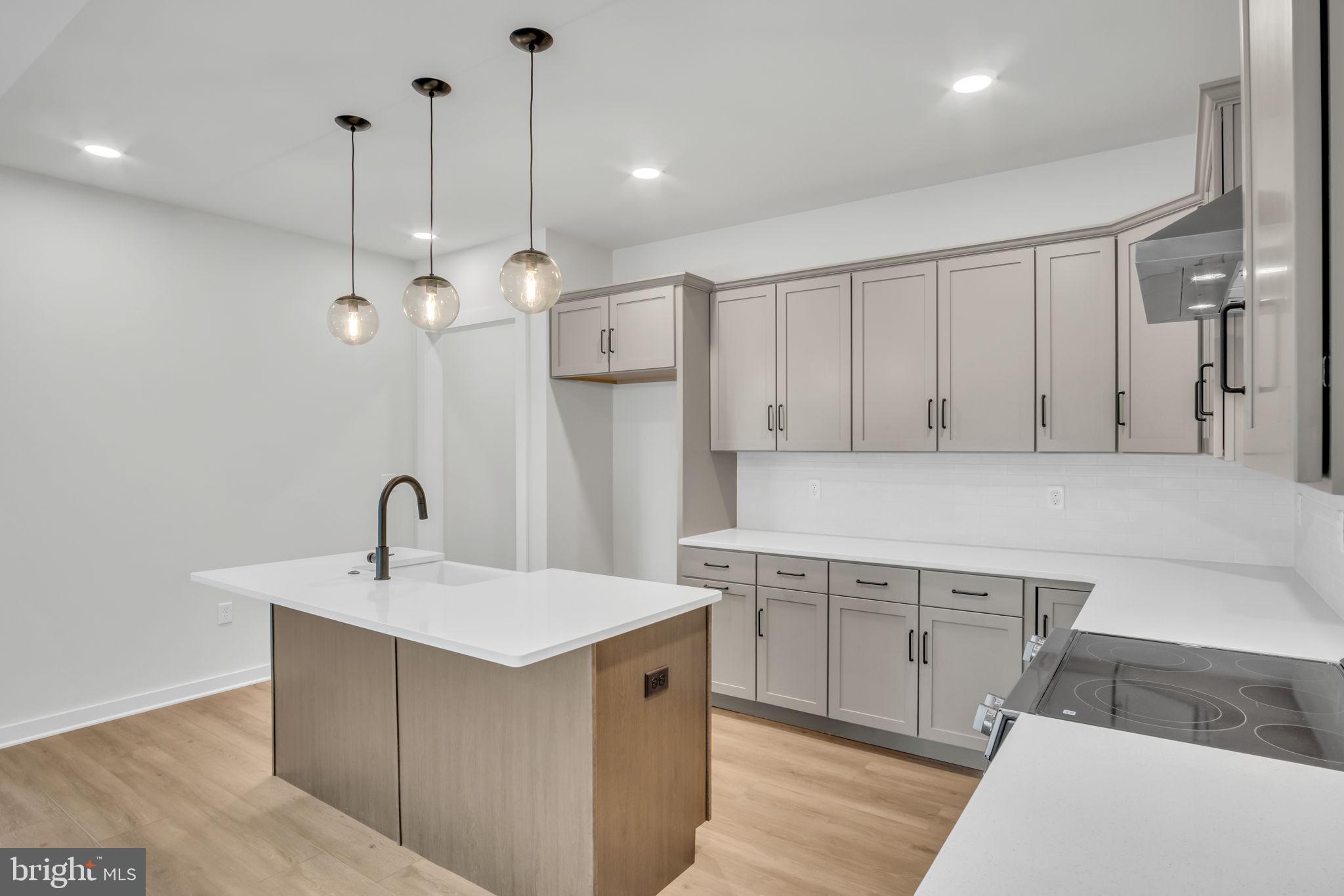 187 WEST STEWART COURT