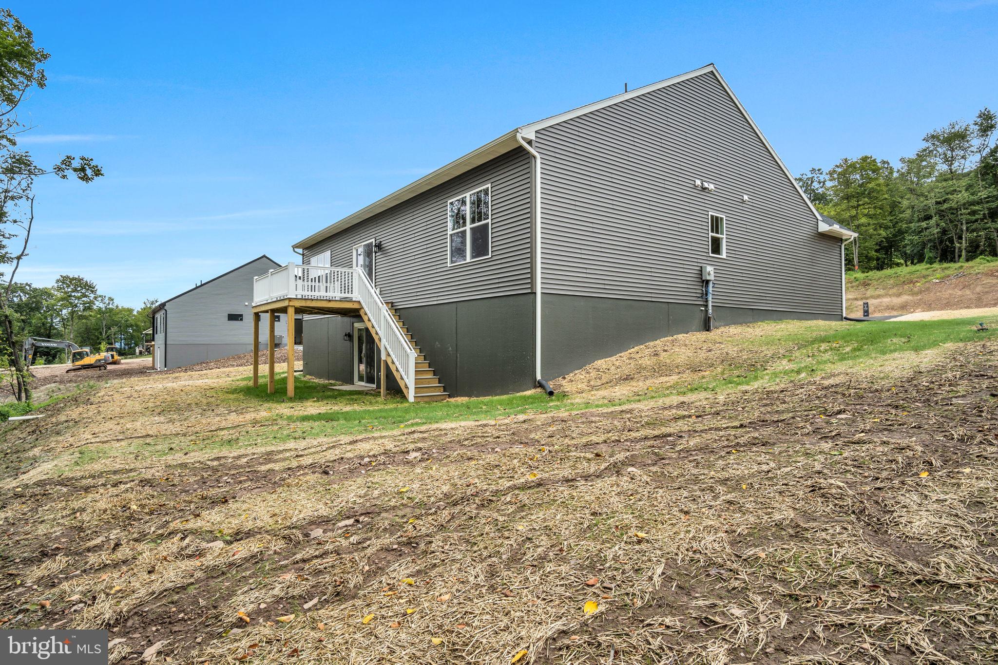 187 WEST STEWART COURT