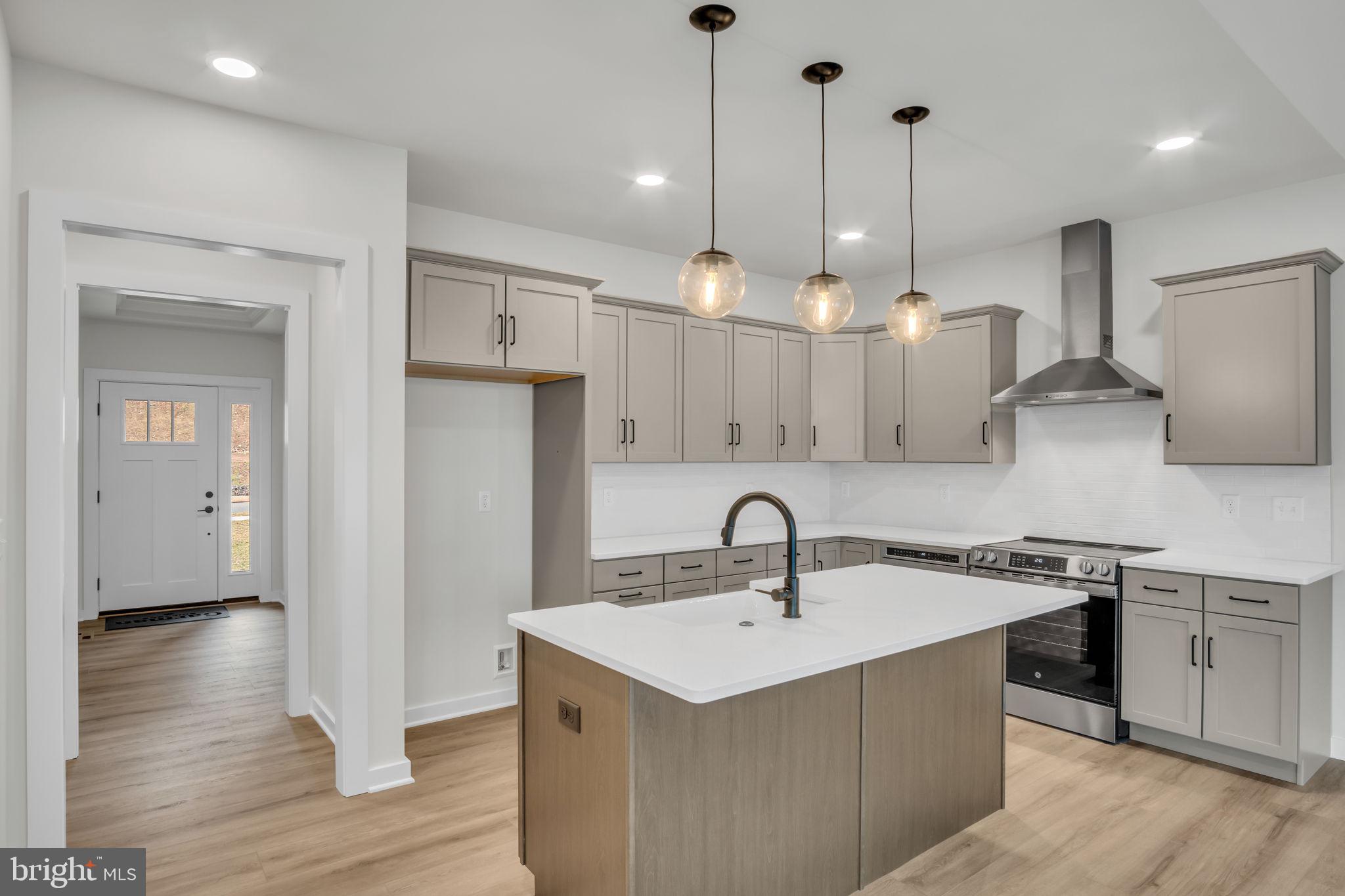 187 WEST STEWART COURT