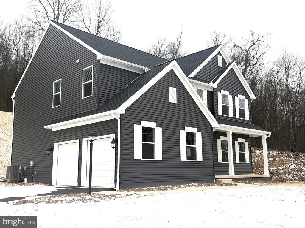 5 REIFF DRIVE