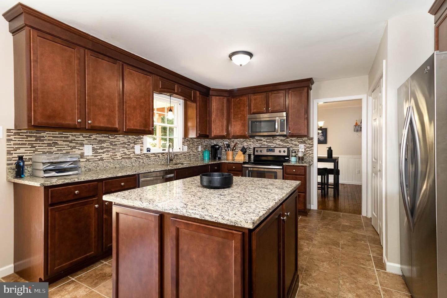418 Dart Dr