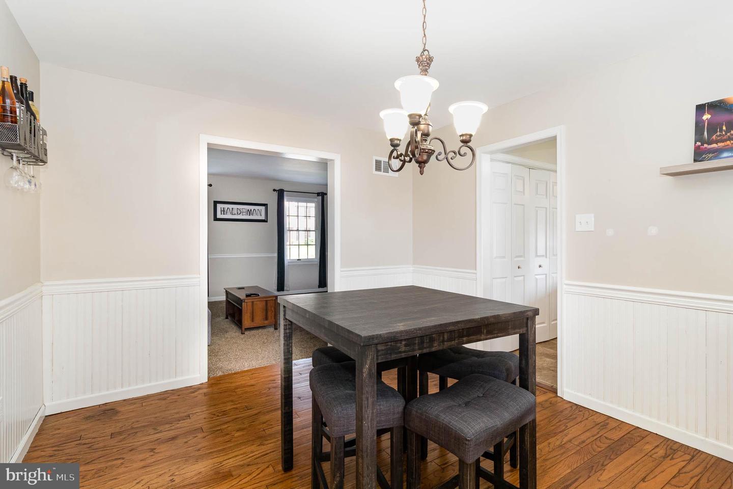 418 Dart Dr