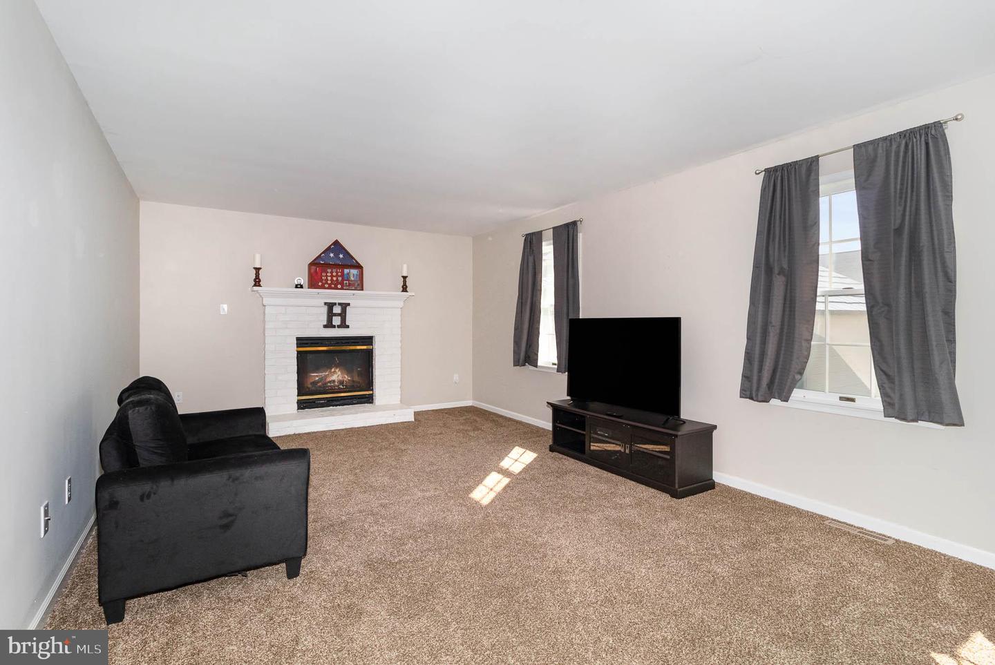 418 Dart Dr