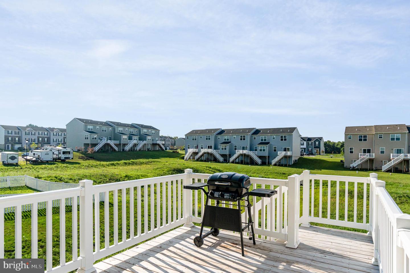 66 Ayrshire Dr