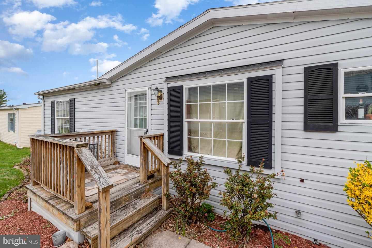 22 Audubon Park