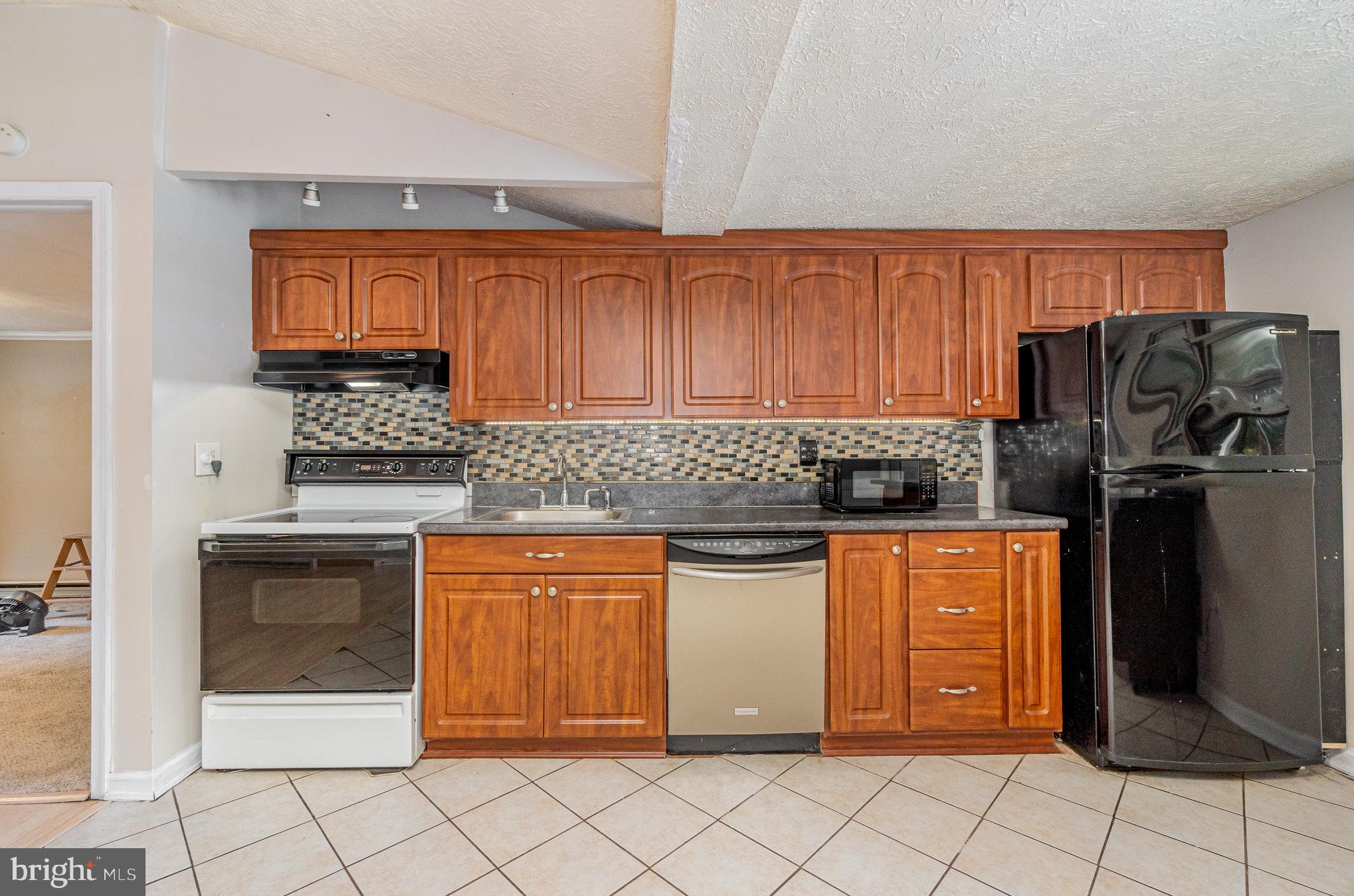 97 Chinquapin Trl