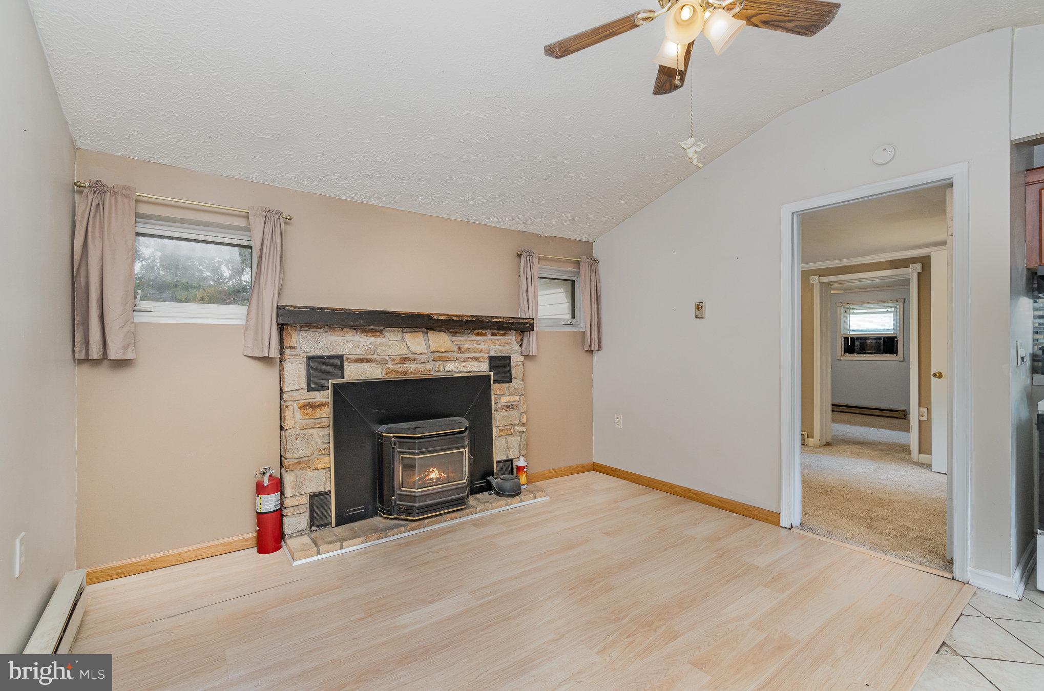 97 Chinquapin Trl