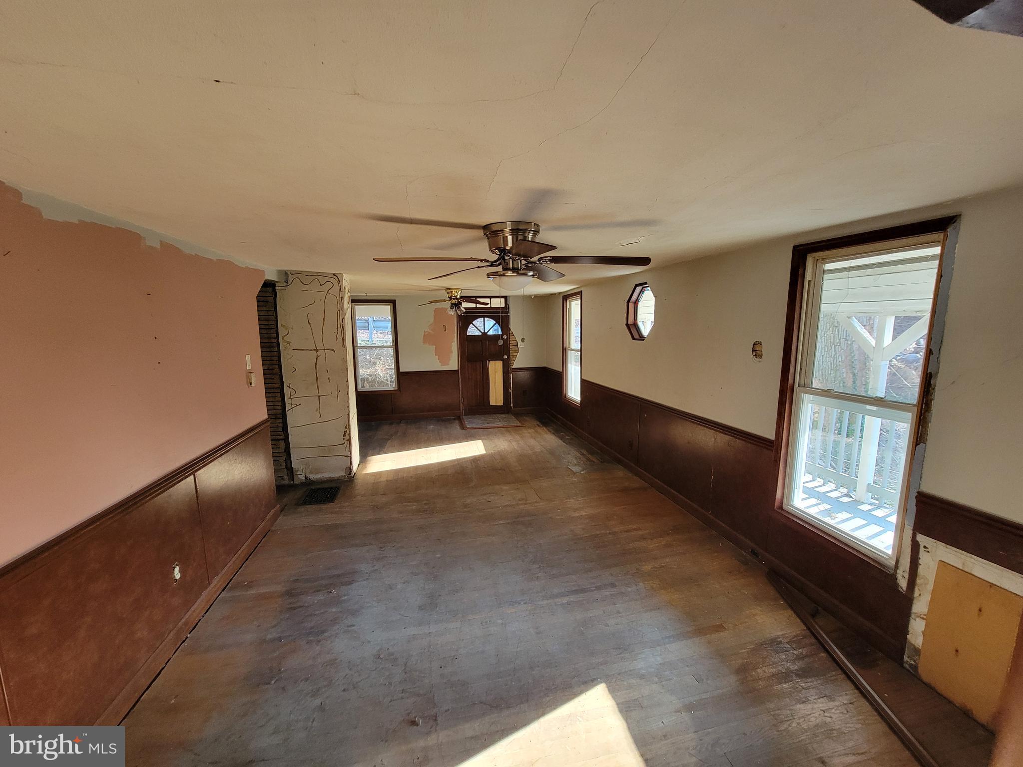 2374 Glen Rock Rd