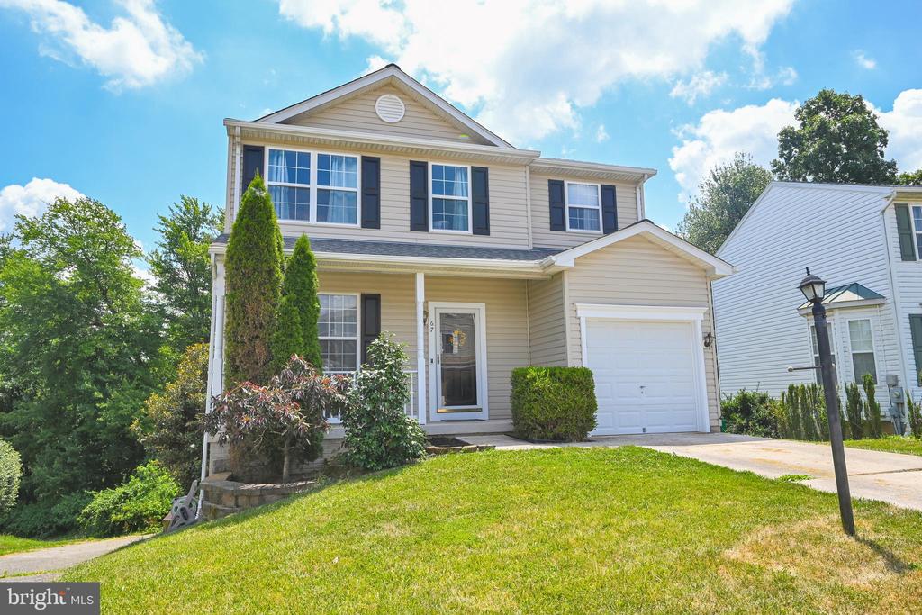 67 Menlena Cir