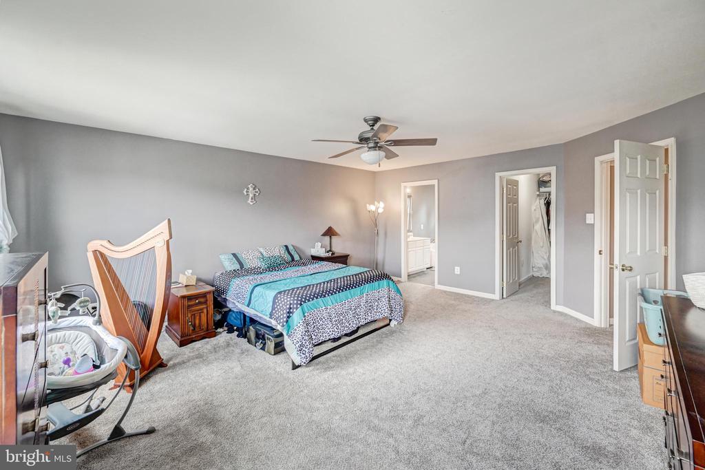 67 Menlena Cir