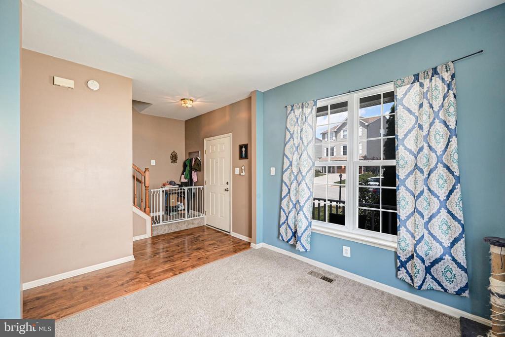 67 Menlena Cir