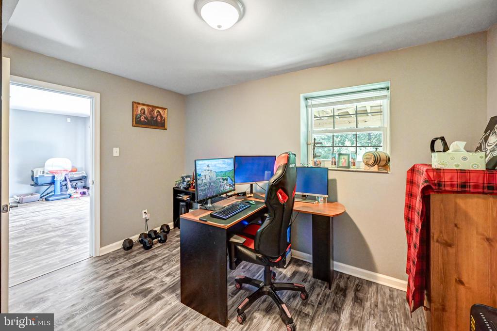 67 Menlena Cir