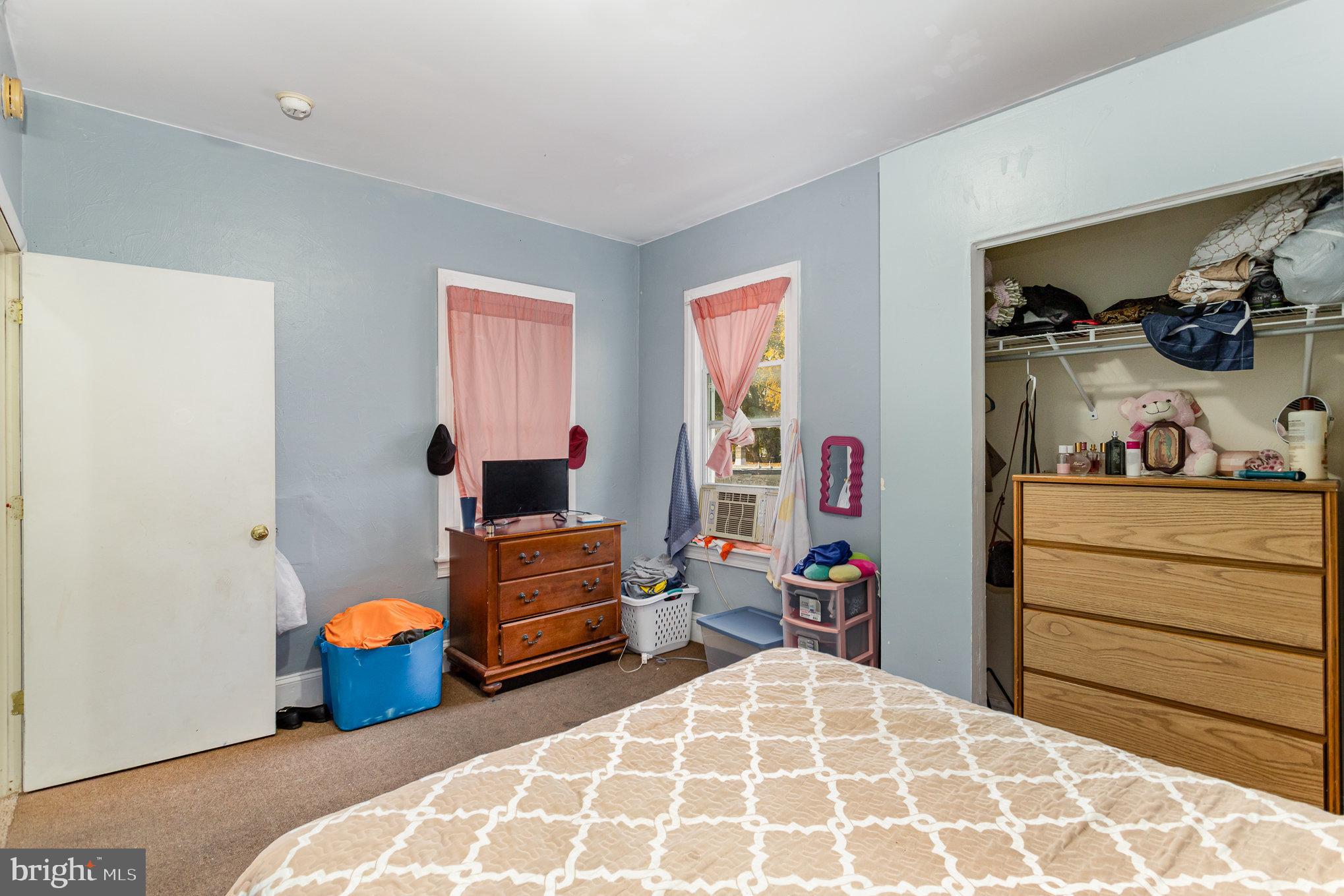 130 N Cedar St