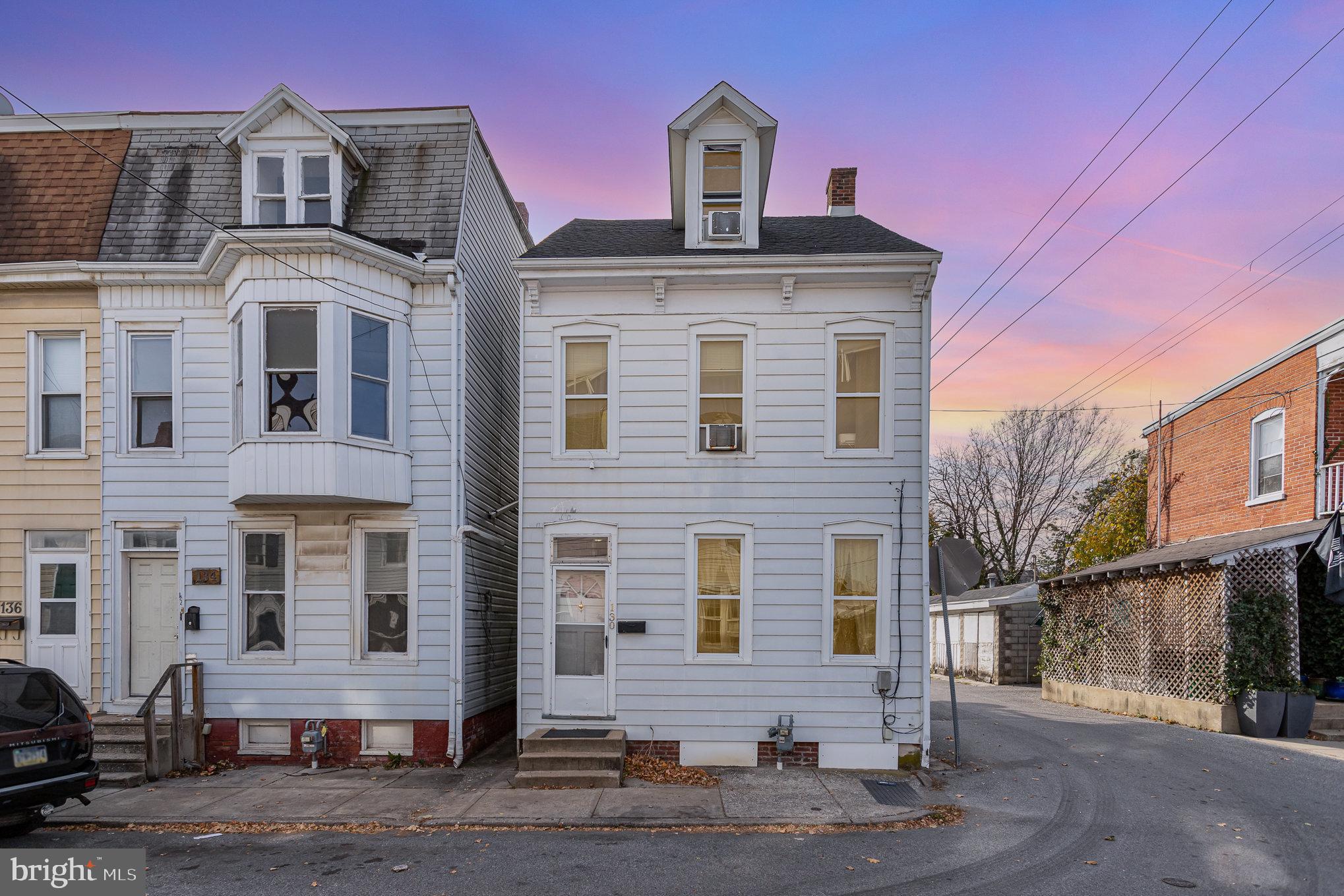 130 N Cedar St