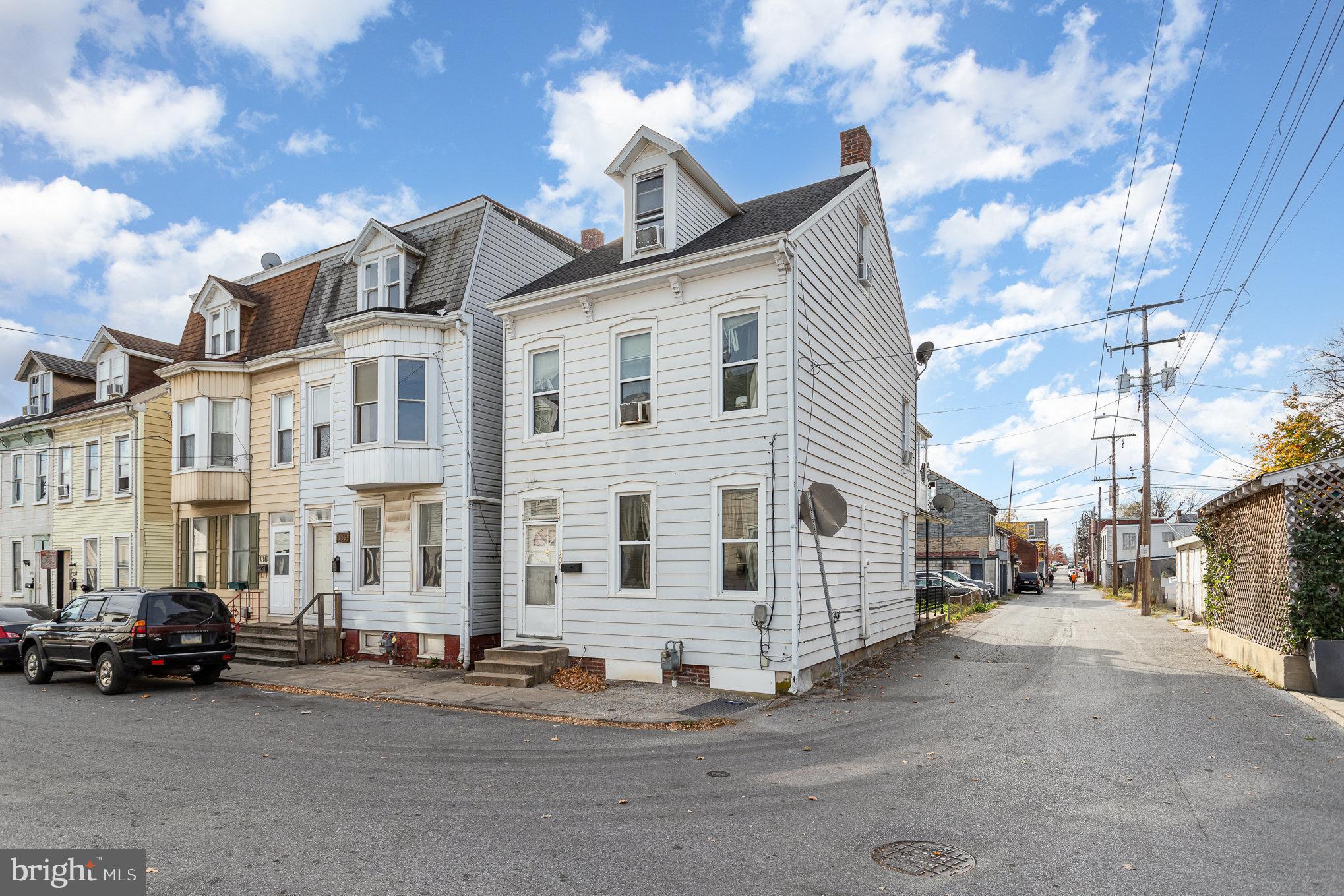 130 N Cedar St