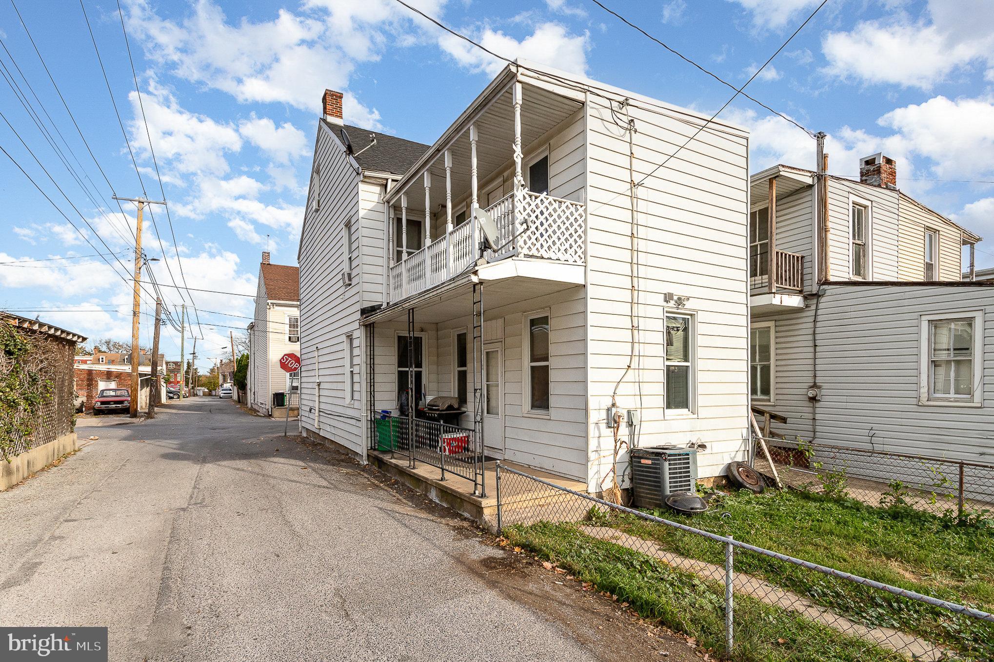 130 N Cedar St