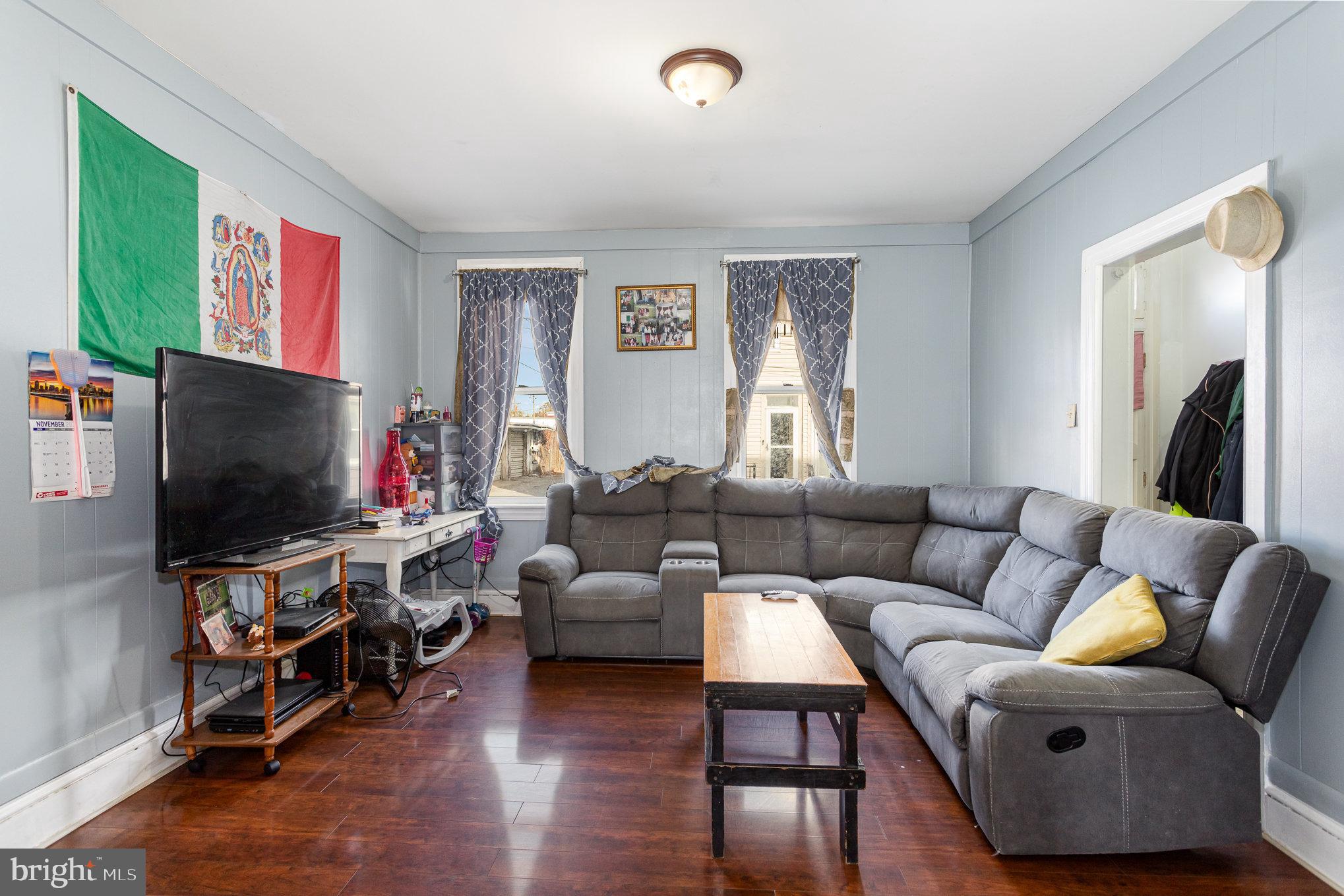 130 N Cedar St