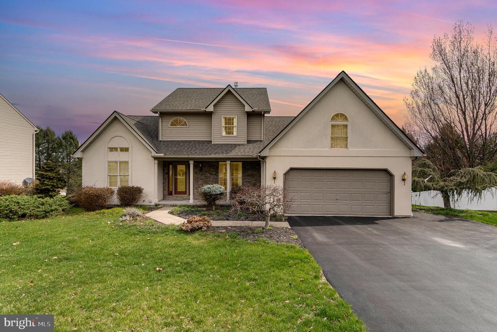 2024 Parkview Dr