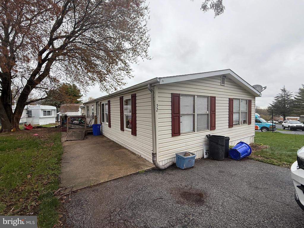 32 Walnut Drive