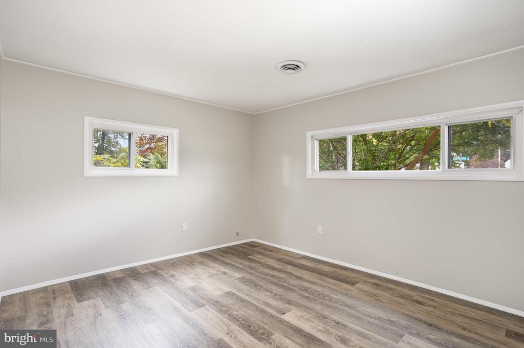 1232 CONTINENTAL ROAD